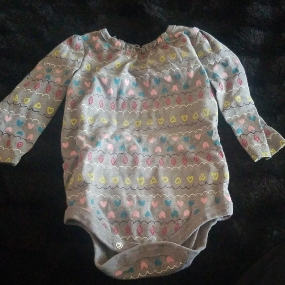 💜3/$5💜Circo Baby girl onesie